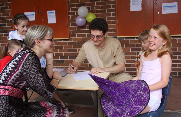Открытие школы в Хорнсби, Австралия 2011