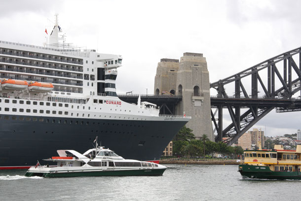 Queen Mary2 в Сиднее, 2012