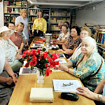 Читаем Маяковского в Сиднее